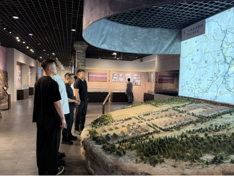 踏寻抗战足迹 感悟责任担当——市民卡党支部参观南大营旧址陈列馆